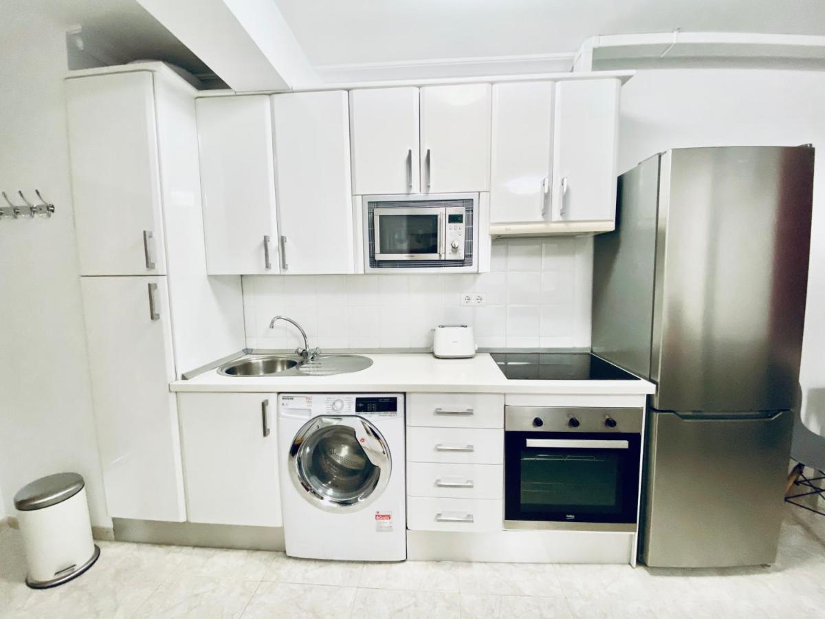 דירות נרחה Edificio Chaparil מראה חיצוני תמונה