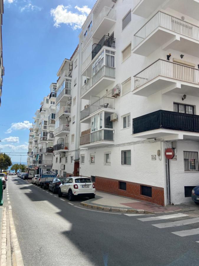 דירות נרחה Edificio Chaparil מראה חיצוני תמונה